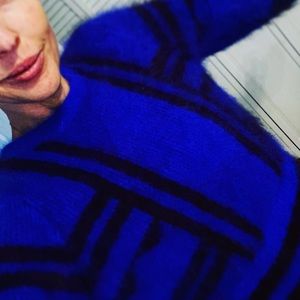 Cynthia Rowley Sweater - Amazing Condition